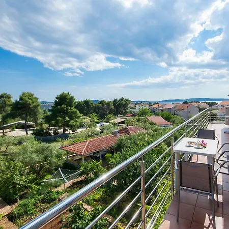 Maslina 布罗达里卡