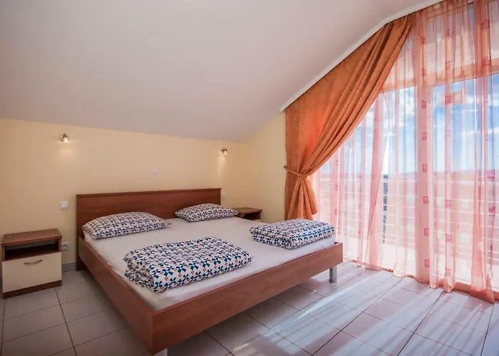 Maslina דירה ברודאריצה